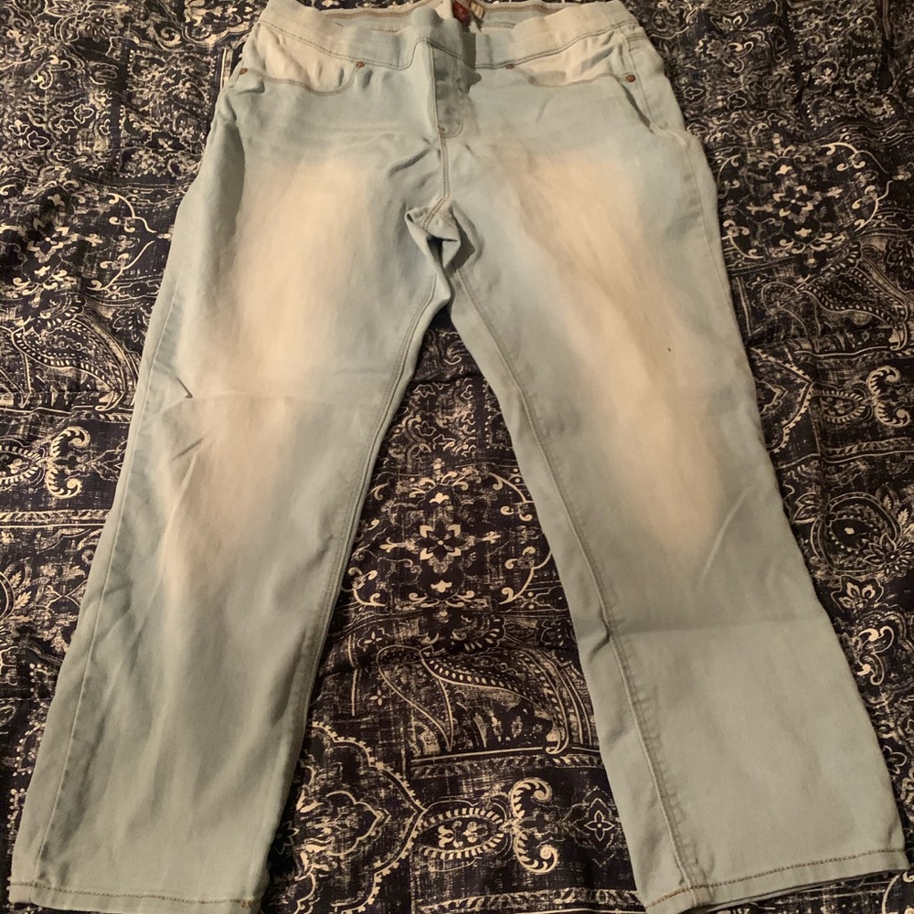 L.e.i capri